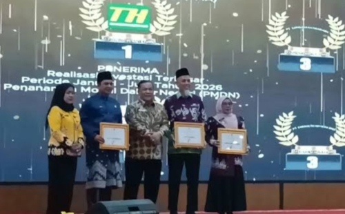 Investasi Tembus Rp7,35 Triliun, Pekanbaru Raih Peringkat I Riau Investment Award 2026