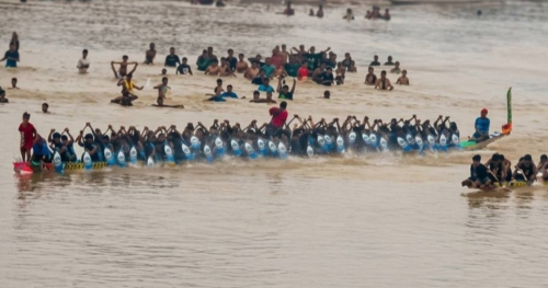 Kalahkan Juara Bertahan, Alam Cahayo Tuah Nagoghi Juara Festival Pacu Jalur Nasional 2026