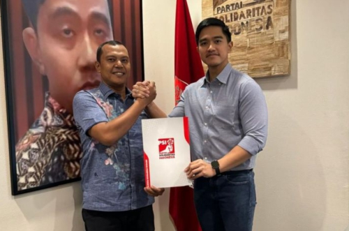 Tinggalkan Demokrat dan Berlabuh di PSI, Kelmi Amri Calon Ketua di Riau ?