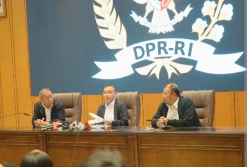 SAH ! DPR RI Pangkas Gaji dan Tunjangan Anggota DPR