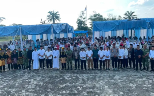 Berkah Kemerdekaan, Pebriyan Winaldi Bagikan 1.000 Paket Sembako Untuk Masyarakat Kampar