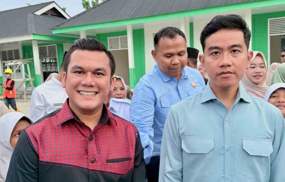 Wapres Gibran Datangi Rohil, Tinjau Rehabilitasi Sekolah hingga Makan Bergizi Gratis