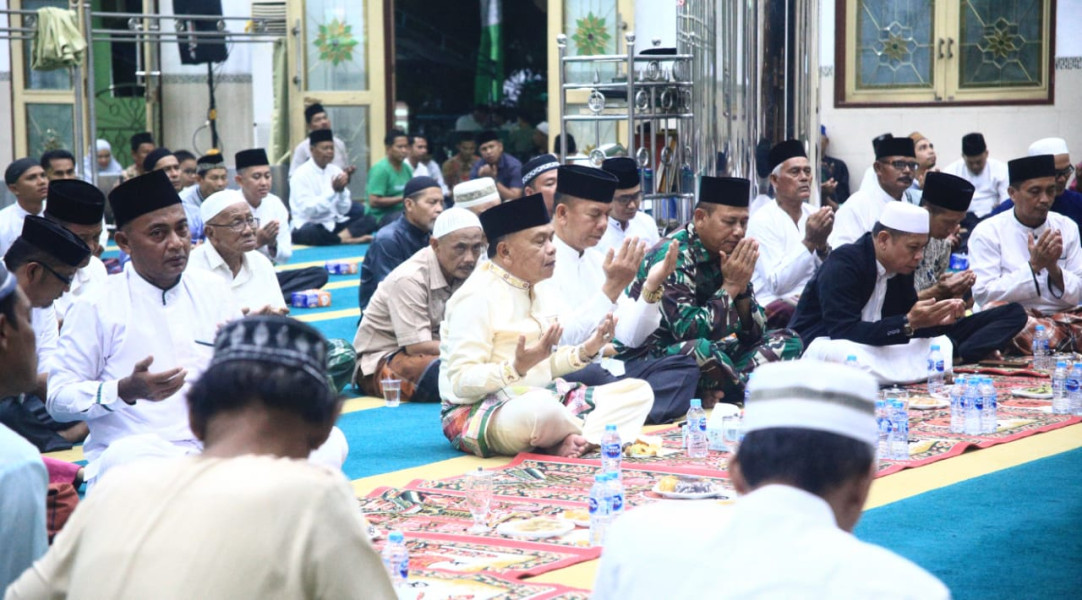 Peringatan Tahun Baru Islam, Plt Bupati Asmar Ajak Berhijrah Menjadi Lebih Baik