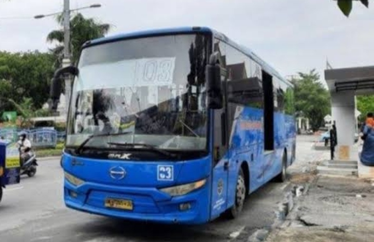 Mulai Hari Ini, Pemko Pekanbaru Gratiskan Bus TMP Bagi Pelajar