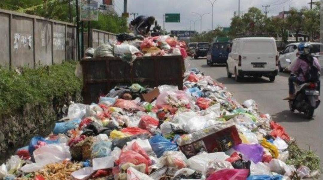 DLHK Pekanbaru Sebut 80 Persen Sampah Sudah Terangkut, Masyarakat: Nyata atau Klaim Semata ?