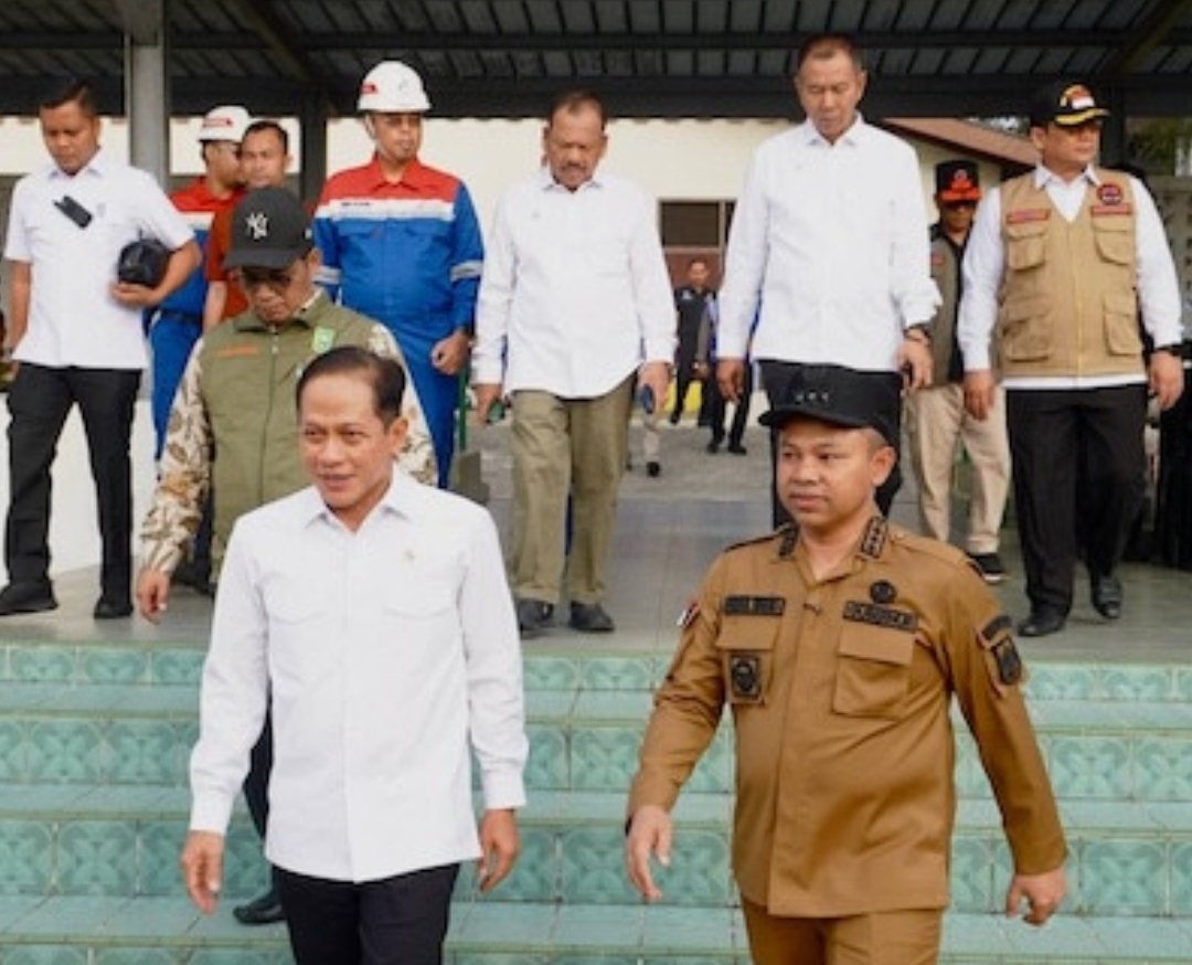 Tolak Bantuan Asing, Abdul Wahid Optimis Bencana Karhutla di Riau Dapat Ditangani