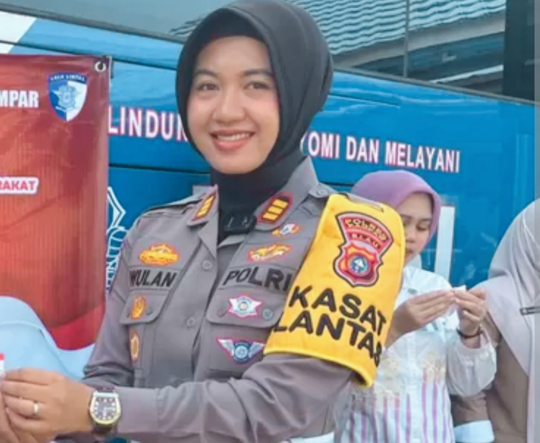 Longsor di Kelok Sembilan, Polres Kampar Himbau Pengendara Lintas Riau-Sumbar Lewat Jalan Alternatif
