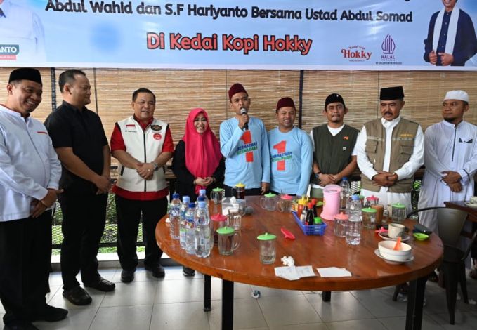 Ngopi Bersama, UAS Satukan Calon Wali Kota Pekanbaru Dukung Riau Bermarwah